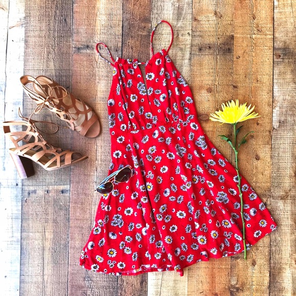 Dresses & Skirts - ❤️Flirty Red Floral Sundress - Brand New